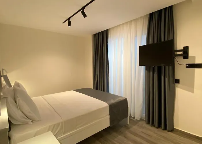 çağdaş * Ciftlikkoyu